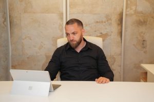 Renunțarea la fumat: ce trebuie să faci înainte și după Re-Vio